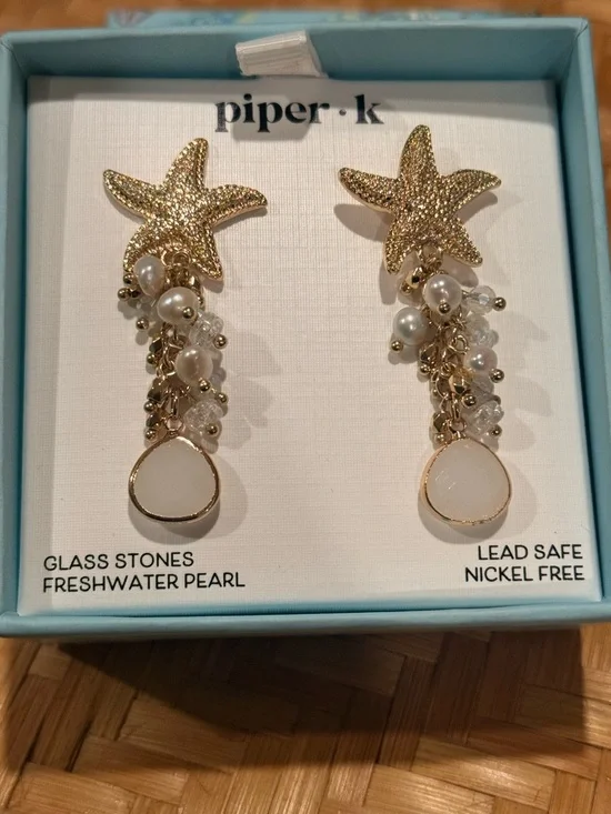 Piper K Gold Starfish & Pearl Glass Stones  Drop Cascading Earrings - White NIB - Picture 5 of 8